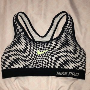 Nike Pro black and white sports bra